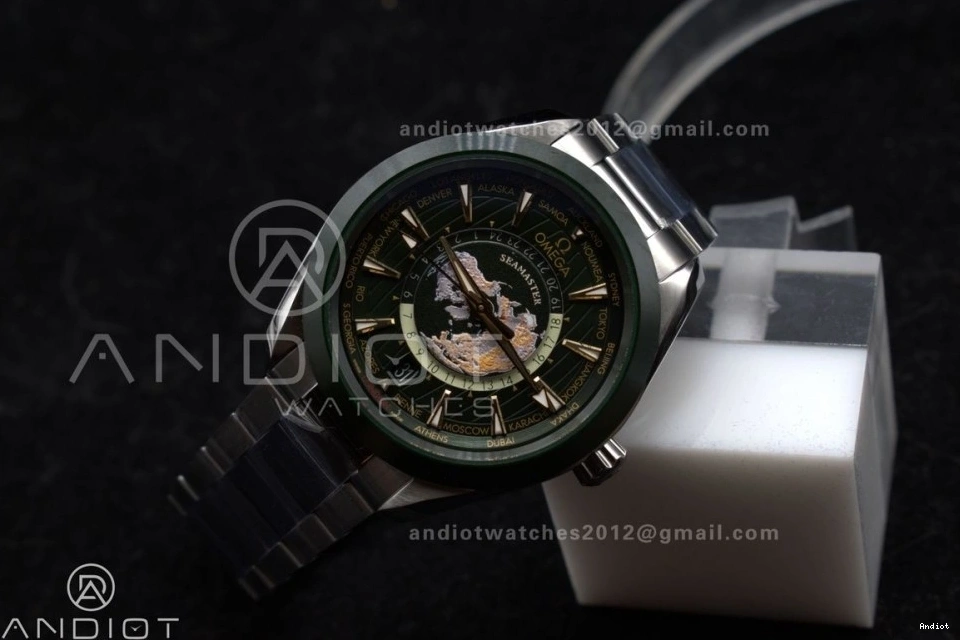 Terra GMT Super Clone Aqua A8938 on Worldtimer Ceramic Green Edition 43mm SS VSF Bracelet Best 1:1 0208